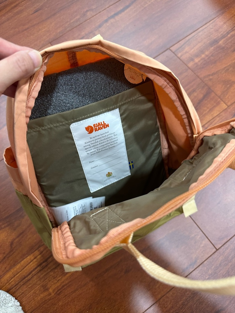 Fjallraven Kånken Two-Tone Blush Coral Pink & Olive Backpack Colorblock - Picture 7 of 8